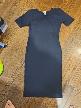 Hollister Navy Short-Sleeve Bodycon Midi Dress